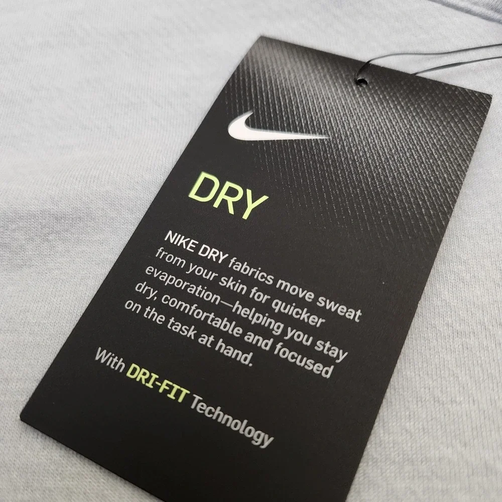 Nike Men's XXL Light Gray Dri-FIT Victory Half-Zip Golf Pullover Snapple Logo